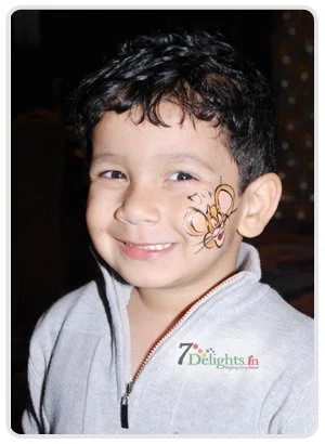 Face-Painting Tattoo-and-Face-painting